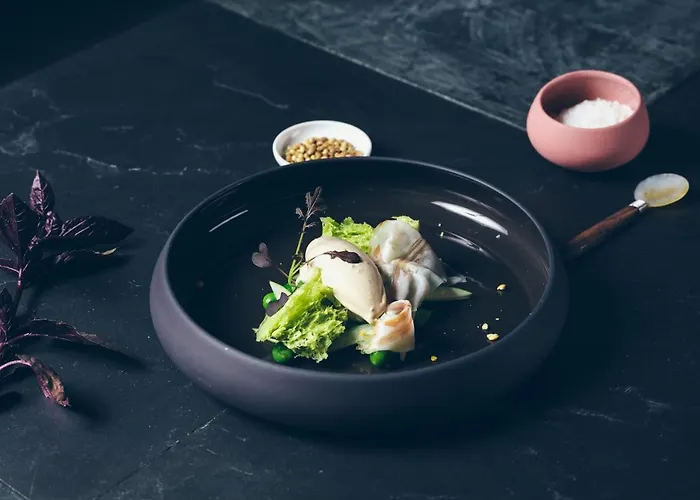 Hotel De L'etang Blanc 3*